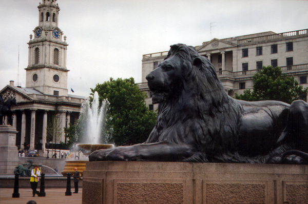 trafalgarsquare3.jpg