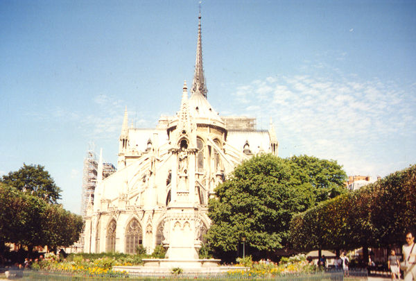 notredame2.jpg