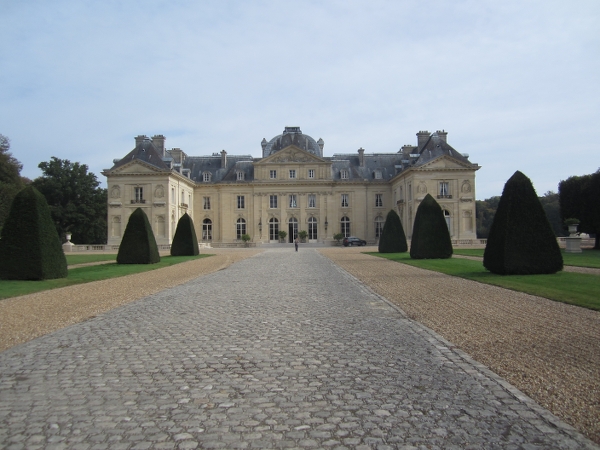 Chateau de Voisins9