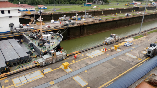 panama-canal12