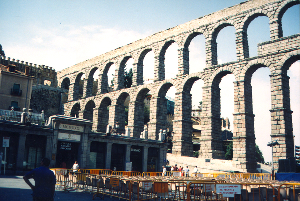 romanaquaduct1.jpg